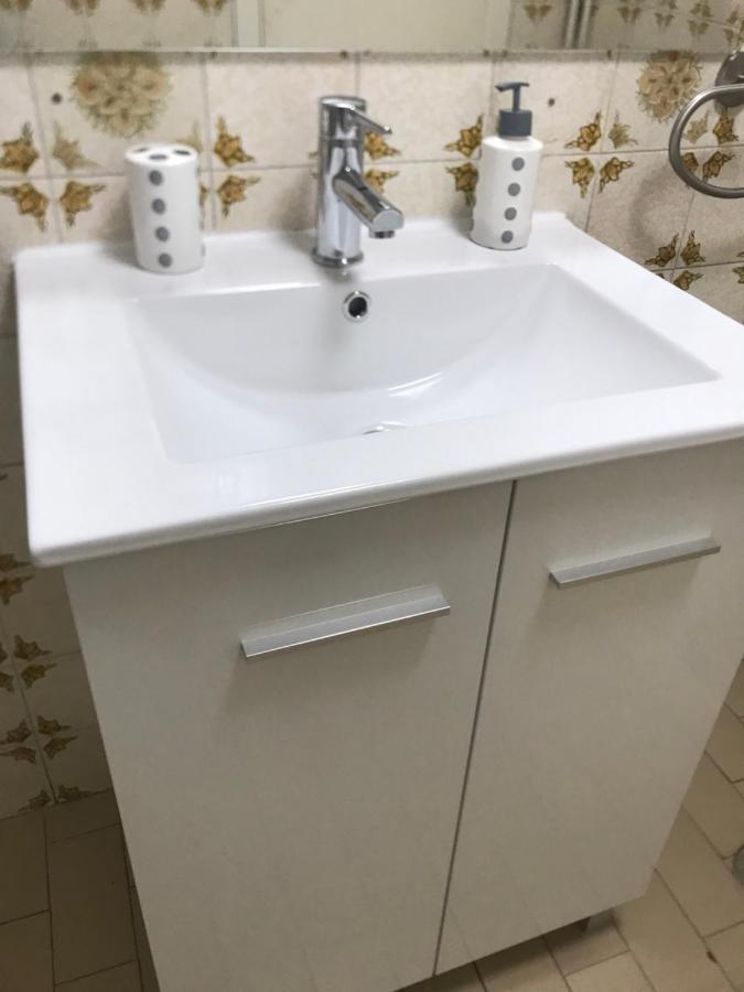 Fontevella Apartment ปอร์ริญโญ ภายนอก รูปภาพ