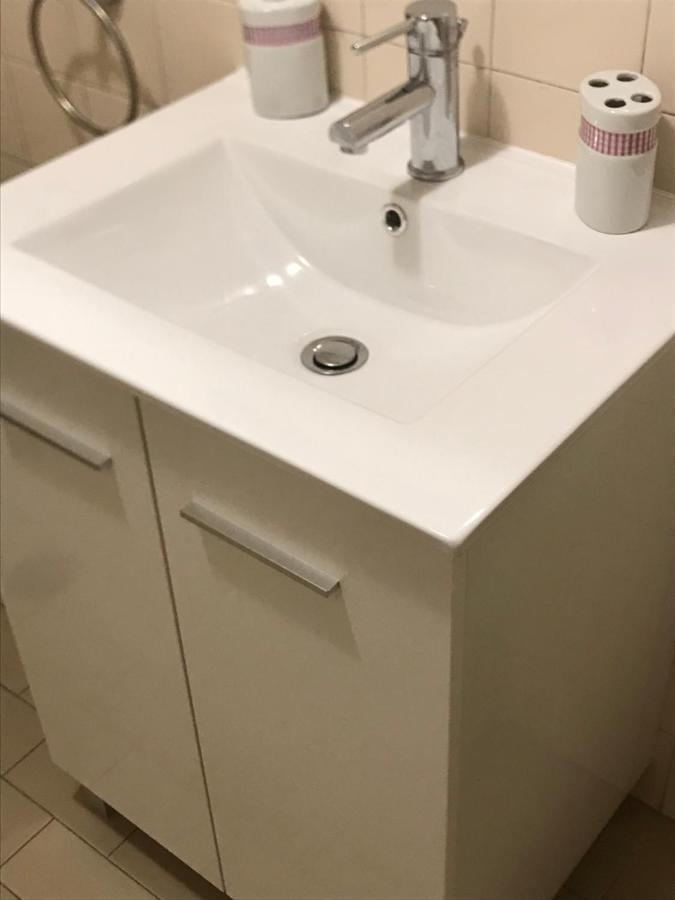 Fontevella Apartment ปอร์ริญโญ ภายนอก รูปภาพ